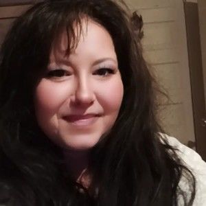 Meet your Posher, Tonya